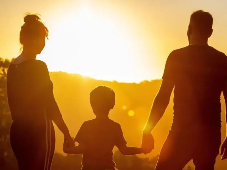 Створені для шлюбу: три знаки Зодіаку, які ставлять сім’ю понад усе