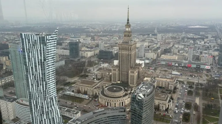 Як українські біженці та бізнес сприяють зростанню економіки Польщі