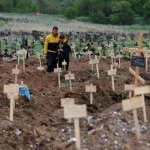 Зеленський: Кількість загиблих у Маріуполі може становити 20 тисяч осіб