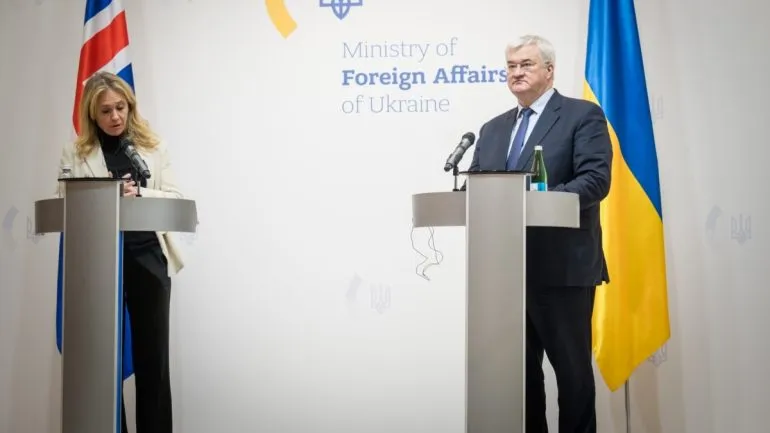 Обговорення підтримки України: інвестиції Ісландії в оборону