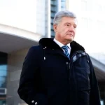 Порошенко заявив про заборону виїзду за кордон, Стефанчук пояснив ситуацію