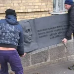 Полтавщина прощається з культом Макаренка: демонтаж меморіальних дошок