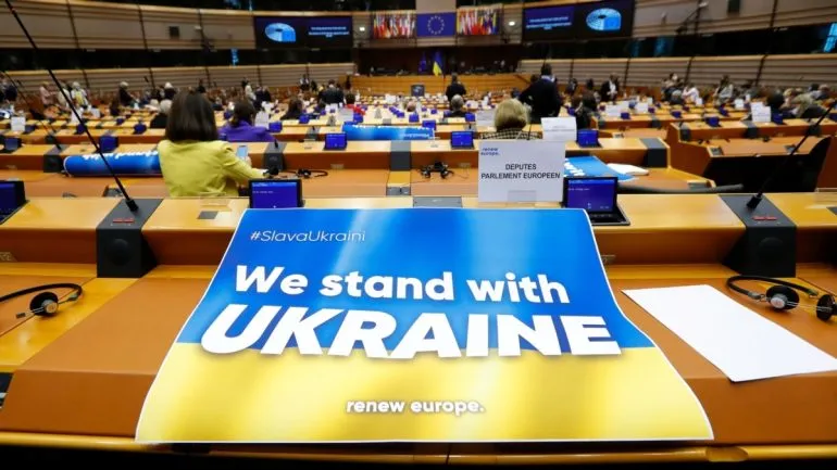 Европарламент поддержал Украину и призвал к усилению военной помощи