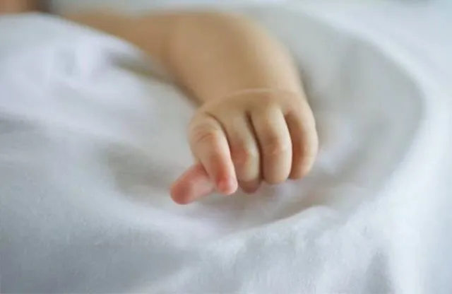 Полтавець избил свою 11-месячную дочь: начато уголовное производство