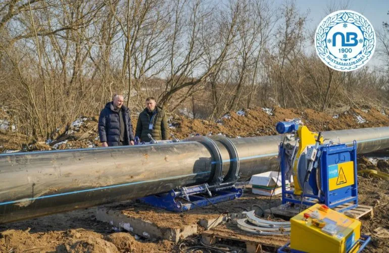 Полтававодоканал продолжает ремонт напорного коллектора для улучшения водоснабжения