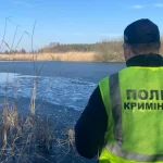 В Лохвицкой громаде под лед провалились двое рыбаков