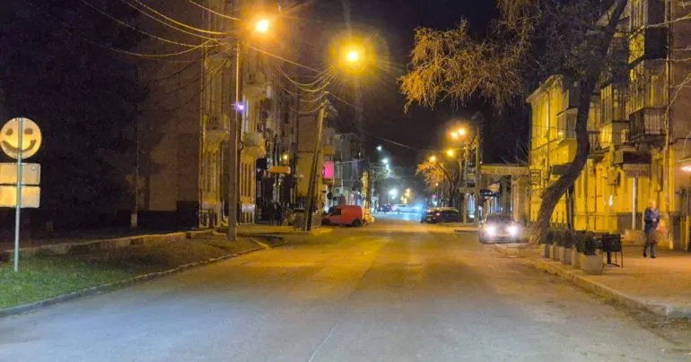 Полтава замовила LED-світильники на 2,4 млн грн: оновлять 656 ліхтарів