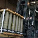 Європейські лідери розглядають закупівлю американської зброї для України