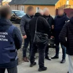 В Лубнах врача-хирурга оштрафовали за взятку в 00 от военнообязанного