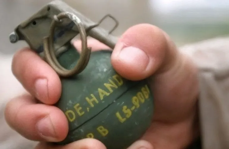 Вибух гранати в автомобілі у Супрунівці: водій-військовослужбовець загинув