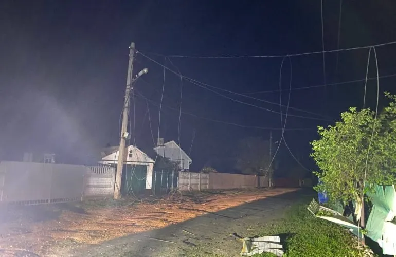 Нічна атака дронів у Кременчуці: знищено підприємство, постраждала людина