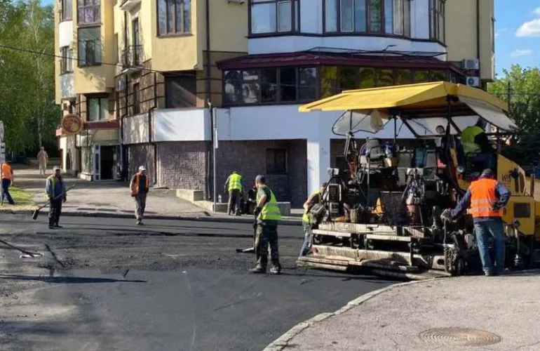 Завершено ремонт дороги на вулиці Панянка у Полтаві