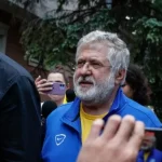 Суд відмовив у приєднанні Коломойського до позову Порошенка щодо санкцій РНБО