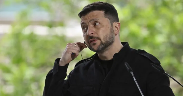 Зеленський не був поінформований про можливе скорочення військової допомоги США Україні