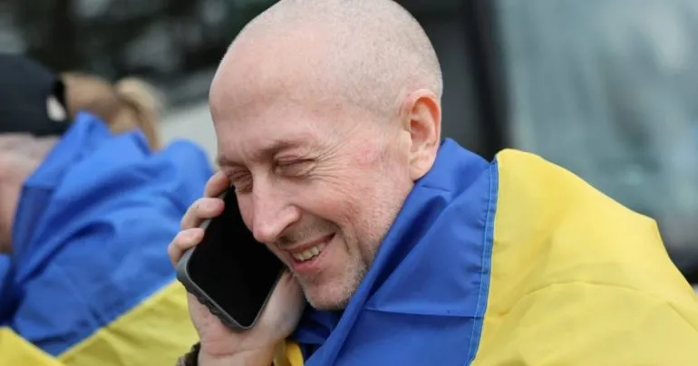 З російського полону повернули групу важкохворих українських військових