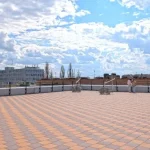 ТРЦ «Київ» не планує закривати дах після інциденту з підлітком