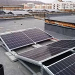 Сонячна електростанція на даху дитячої лікарні Полтави: підсумки роботи за пів року
