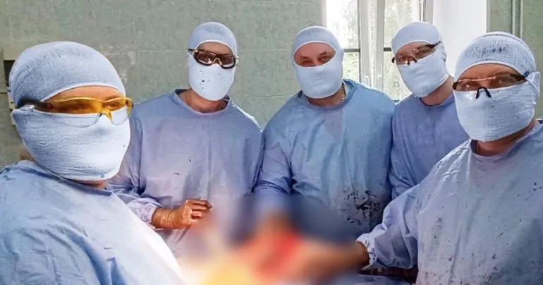 В Полтаве успешно провели уникальную ортопедическую операцию с использованием индивидуального титаново-эндопротезного импланта