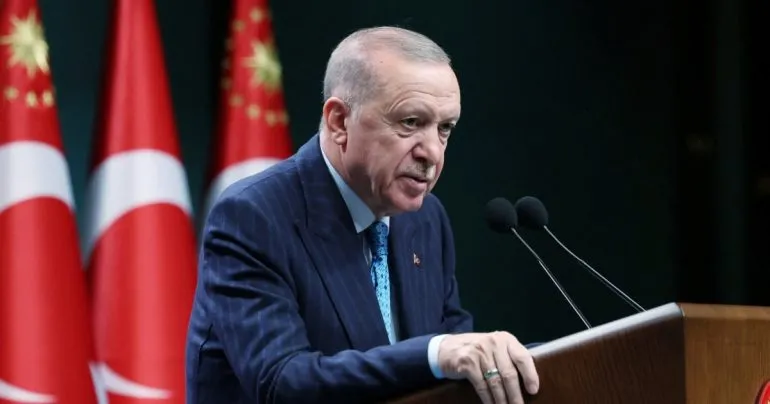 Ердоган заявив про готовність організувати зустріч Зеленського і путіна в Стамбулі