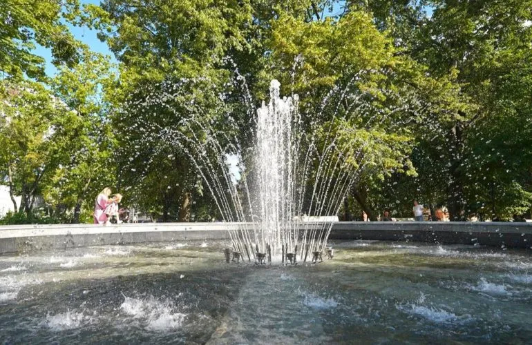 У Полтаві відновили фонтан у Шевченківському парку після ремонту за 1 млн грн