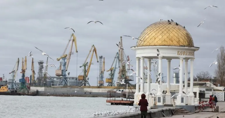 МЗС України засудило внесення Маріуполя і Бердянська до списку портів рф для іноземних суден