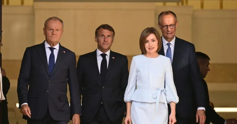 Капитуляция Украины лишь усилит угрозу со стороны России — канцлер Германии