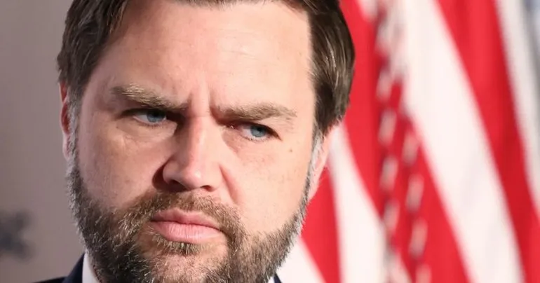 США ініціюють переговори щодо України: можливості та умови мирної угоди