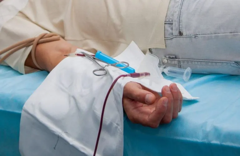 Полтавські енергетики за 11 років здали майже 1000 літрів крові для донорства