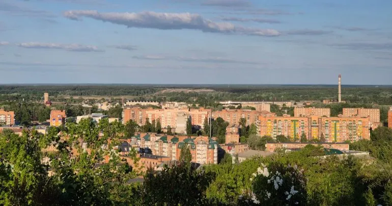 Які послуги входять до тарифу КП «ЖЕО №2» та чому внески ОСББ вищі