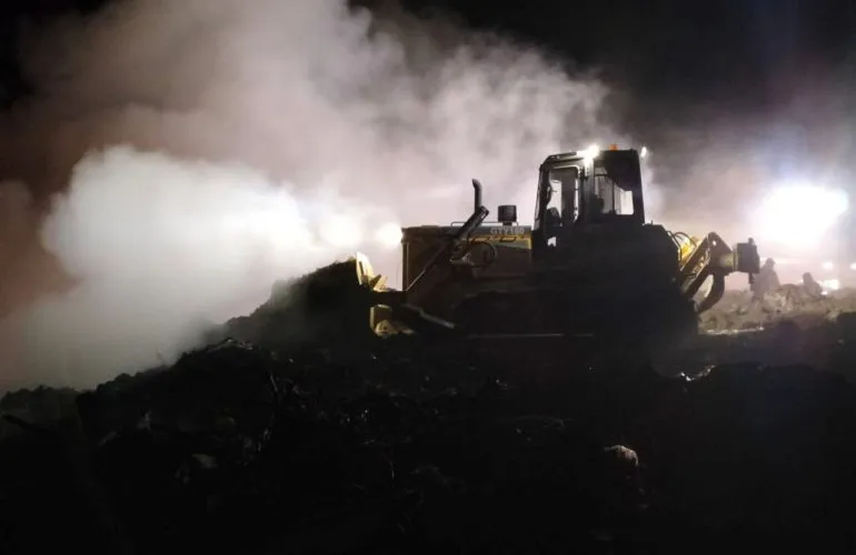 Заступнику керівника КАТП-1628 повідомили про підозру через пожежі на Макухівському сміттєзвалищі