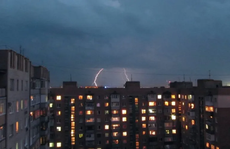 В Полтаве ожидают грозы и сильные дожди: КАТП-1628 работает в усиленном режиме