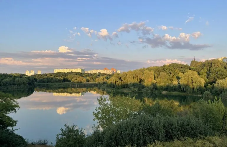 Прогноз погоди у Полтаві: мінлива хмарність та помірна спека до 32°C