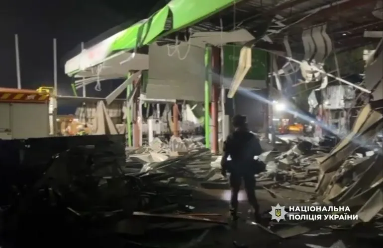 П’ятеро людей постраждали внаслідок обстрілу АЗС у Полтавській громаді