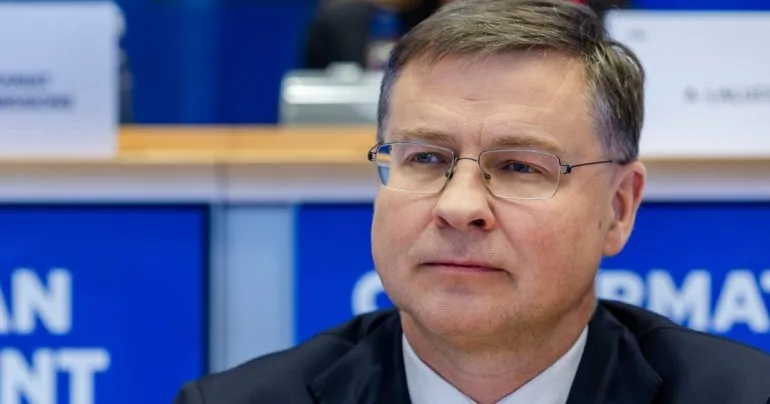 Еврокомиссия учтет оценки МВФ для предоставления репарационной ссуды Украине