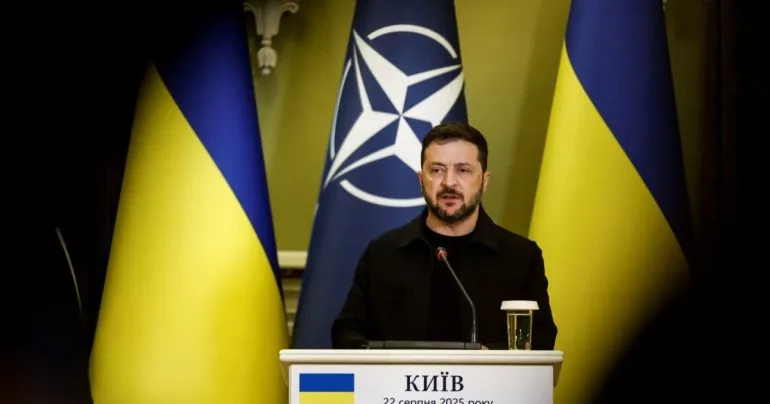 Зеленський очікує від засідання «Рамштайну» рішень щодо ППО та фінансування PURL