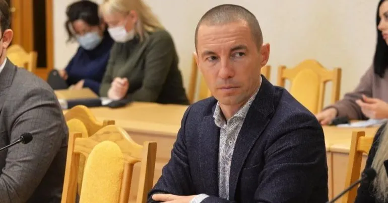 Депутата Полтавского облсовета подозревают в подделке документов и присвоении пенсии