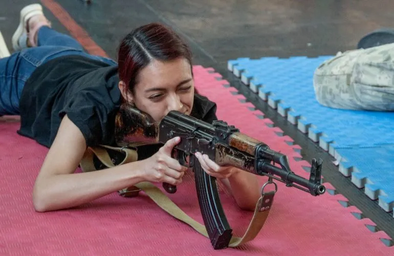 Тренинги по безопасности, дронам и первой помощи для жителей Полтавы