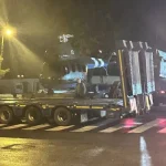 У Полтаві демонтували вертоліт Мі-2 з постаменту через скарги містян