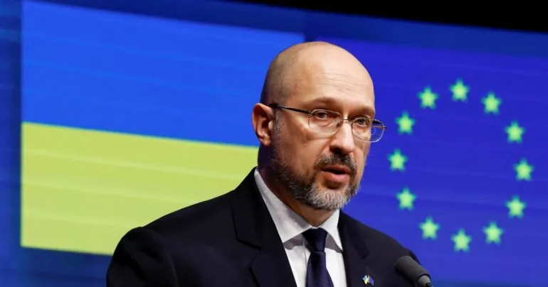 Шмигаль та міністр оборони Іспанії обговорили зміцнення ППО України та участь у PURL