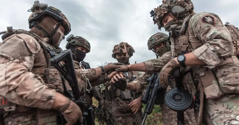 Оперативна ситуація на фронті станом на 24 жовтня 2025 року: втрати ворога та бойові дії