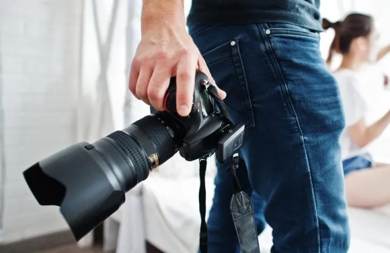 У Кременчуці фотограф, обвинувачений у розбещенні дітей, отримав нову підозру за спробу вплинути на потерпілу