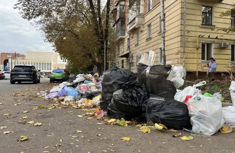 Влада посилює заходи проти сміттєзвалища на вулиці Української Повстанської Армії, 3 у Полтаві