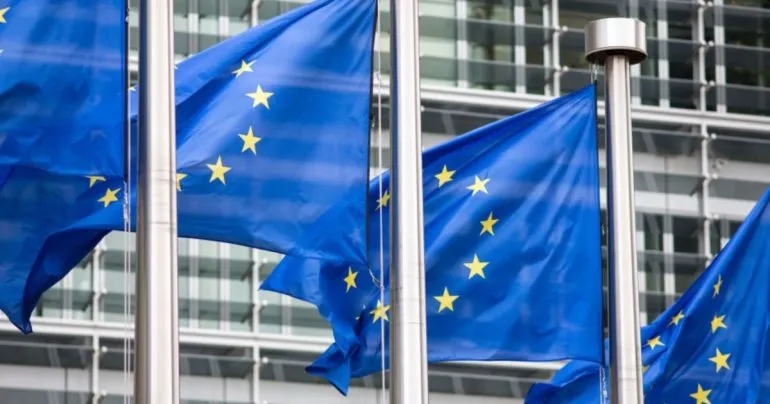 ЄС розглядає використання заморожених російських активів для фінансування України