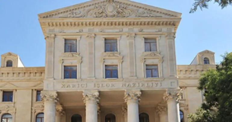 Атака РФ на Киев: посольство Азербайджана повреждено, Баку вызвало посла России