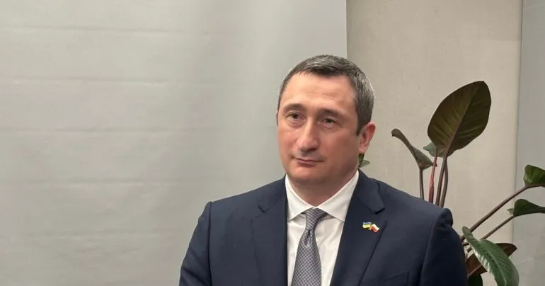 НАБУ і САП вручили Чернишову клопотання про арешт у справі про незаконне збагачення