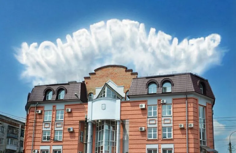 Викриття конвертаційного центру у податковій Полтави: деталі багатомільйонної схеми хабарів