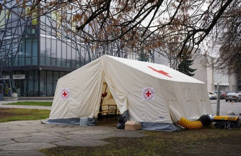 Де у Полтаві взяти воду під час ремонту колектора: адреси пунктів та колонок