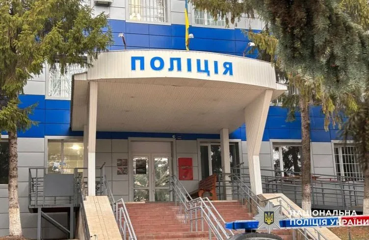 У Полтавському районі потяг смертельно травмував чоловіка на коліях