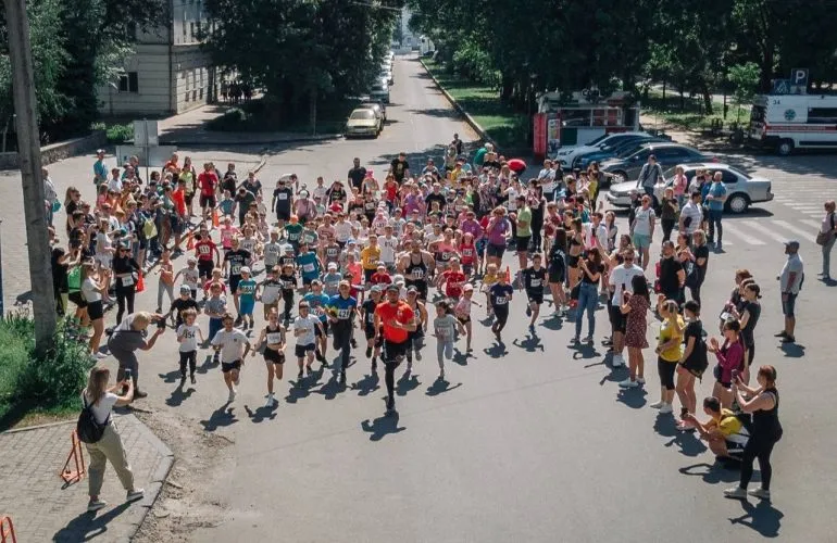В Полтаве 22 ноября перекроют проспект для забега «Свет Героев»