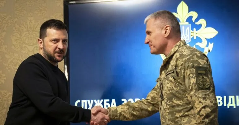 Китай может предоставлять России космические разведывательные данные для атак – Зеленский